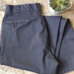 Men’s Dickies pants 👖